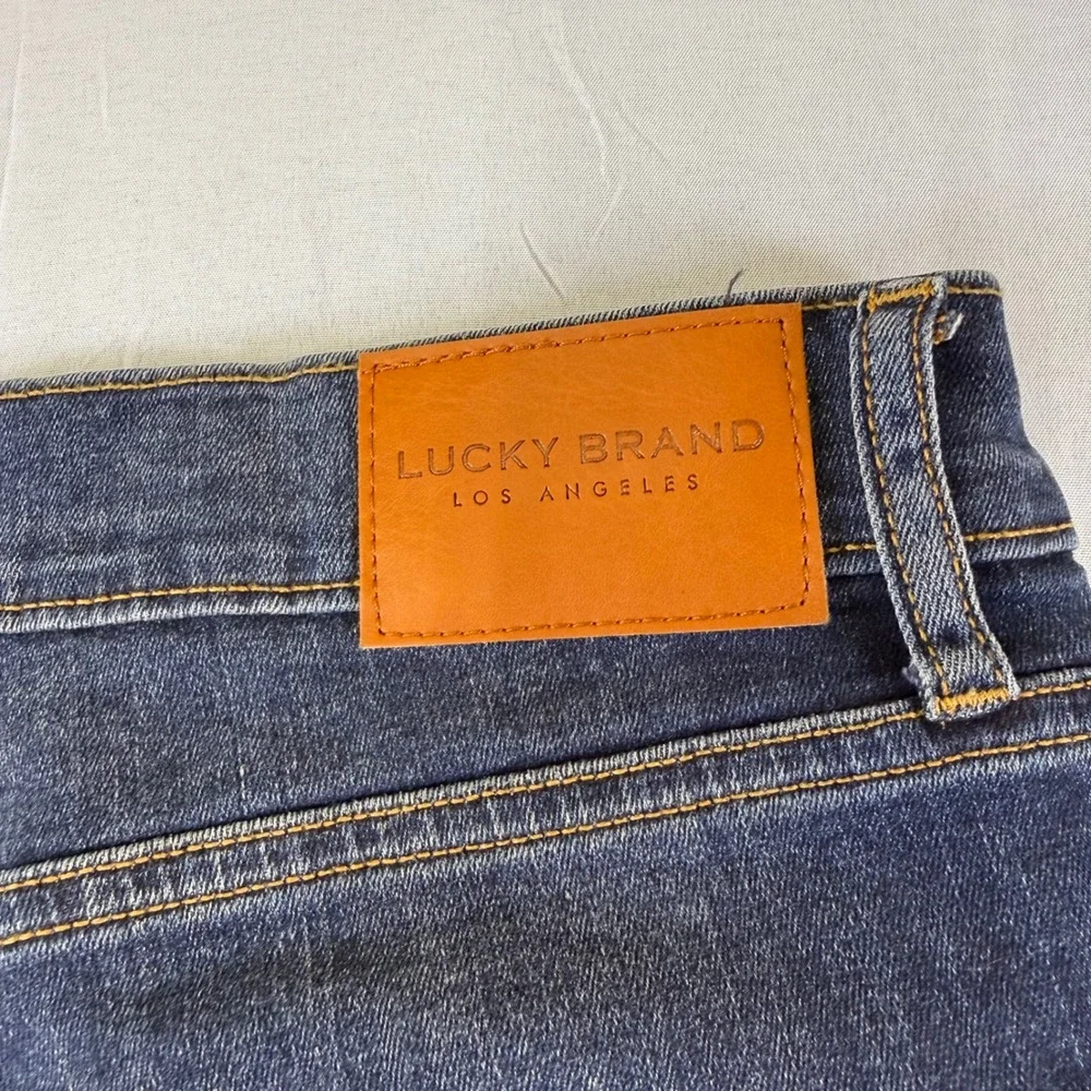 Lucky Brand 121 Slim Straight Mens Jeans 32x30 Dark Wash Blue Stretch Denim